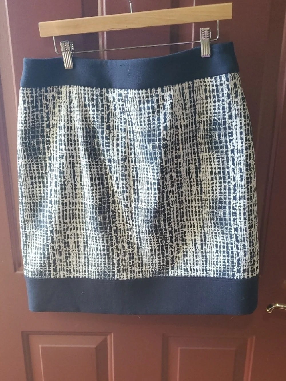 Jones NEW YORK Navy extured Zip-Front Pencil Skirt Gold Accents  Size 8